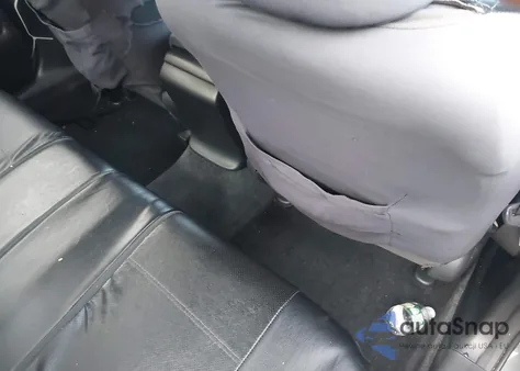 2010 Honda Accord 2.4 Lx-P z USA, uszkodzony, nr VIN 1HGCP2F43AA079594